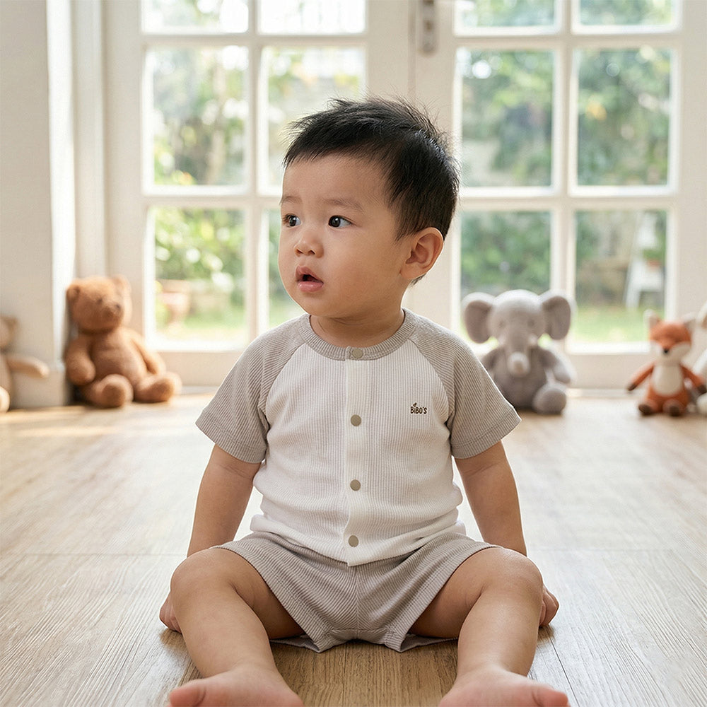 Bibo's Newborn Short-Sleeve Button-Up Bodysuit HY 397831 Grey